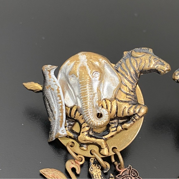 Unique Vintage Handmade Gold-tone Noah’s Ark Theme Animals Post Earrings 17g - Picture 11 of 14